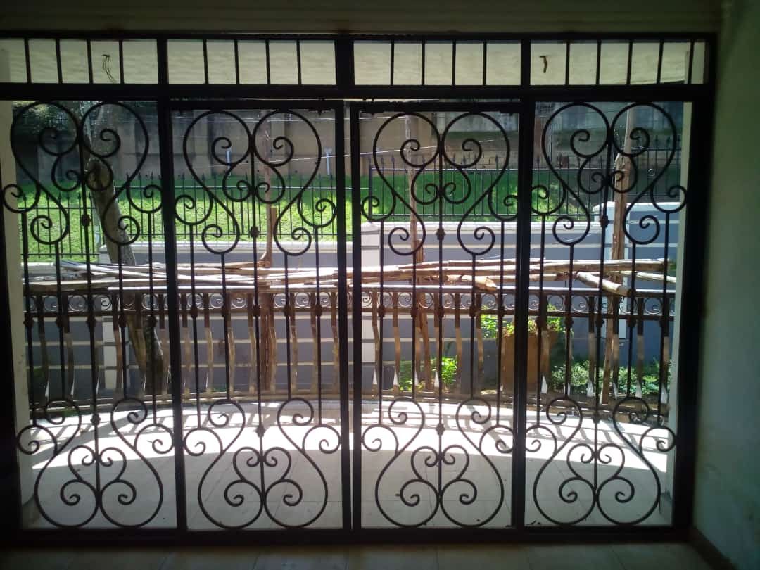 Shutter Image 18